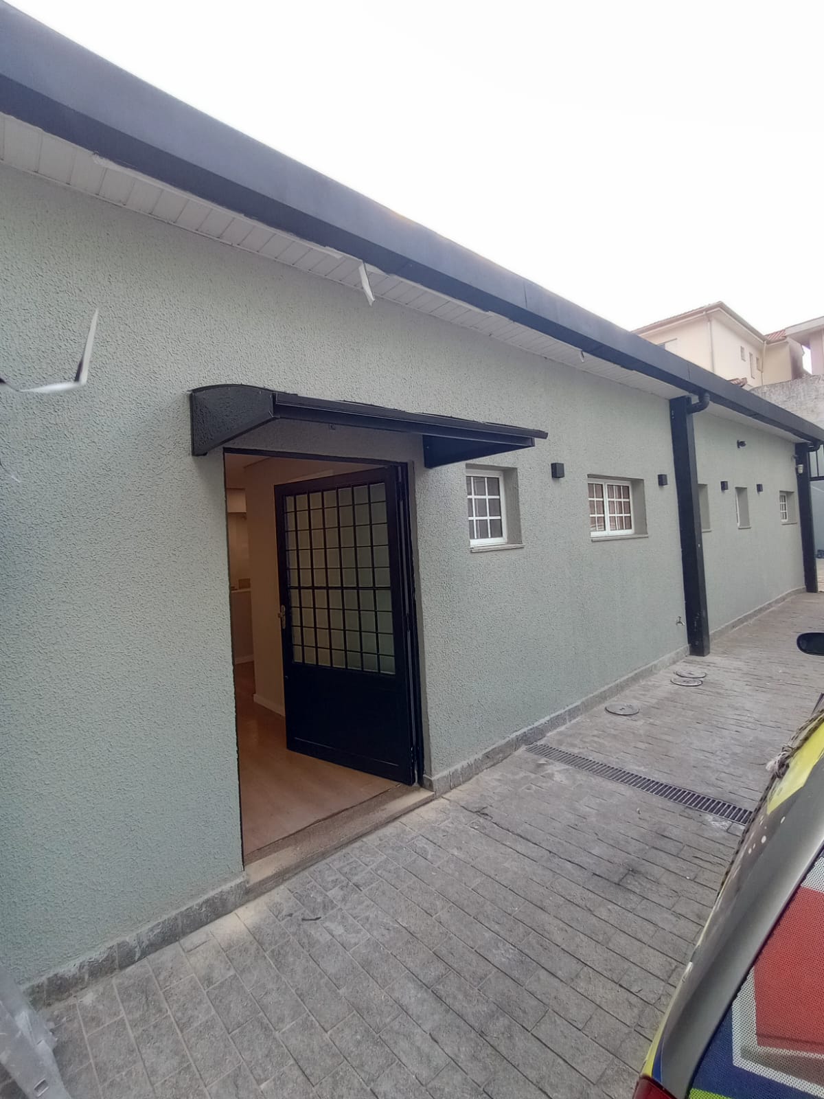 Conheça mais: Toldo Fixo em Policarbonato Compacto